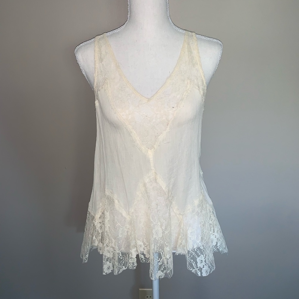Cream lacy tank / undershirt